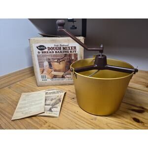 Vintage Mirro Alluminum Bread Maker